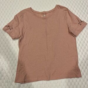 Mudd size large shirt